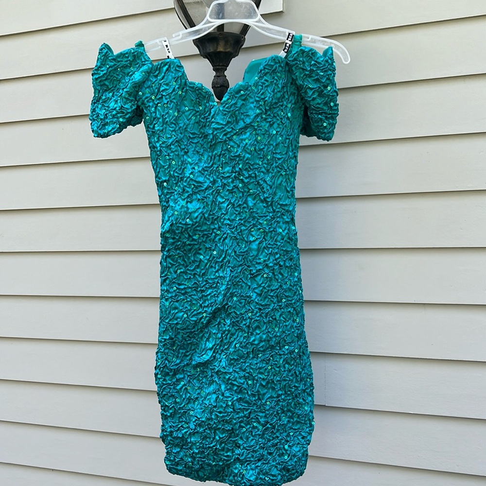 Size 3 teal sequin semi formal or prom dress